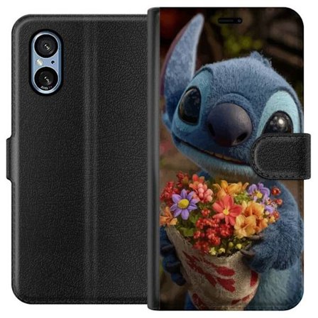 Yhteensopiva Lompakkokotelo Sony Sony Xperia 5 V Suloinen sininen hahmo, jolla on isot silmät ja joka pitää lämpimässä ja suloisessa tyylissä v