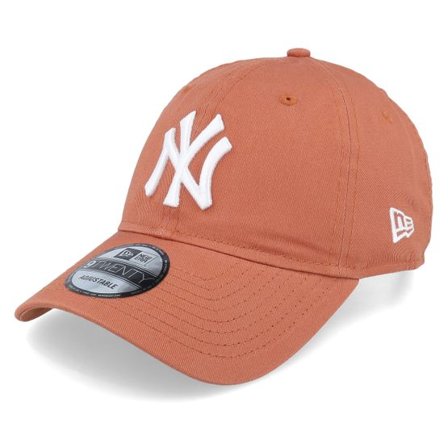 New Era - MLB Brun unconstructed Keps - New York Yankees League Essential 9TWENTY Terracotta/White Dad Cap @ Hatstore