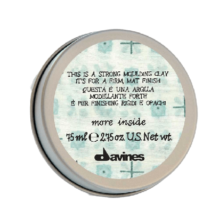 DAVINES More Inside This Is a Strong Molding Clay Hårstyling Dam ONESIZE