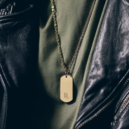 Colar Signo do Zodíaco em Aço Dourado Escorpião para homens - Colares em aço