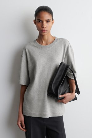COS Frauen Oversized-T-Shirt in Grau