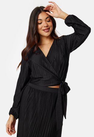 BUBBLEROOM - Pleated Long Sleeve Wrap Top - M