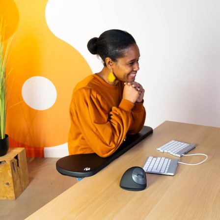 R-GO Tools R-Go Ergonomic Armrest monteringssett - svart