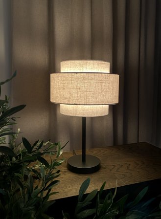 Linnea bordlampe - natur/sort