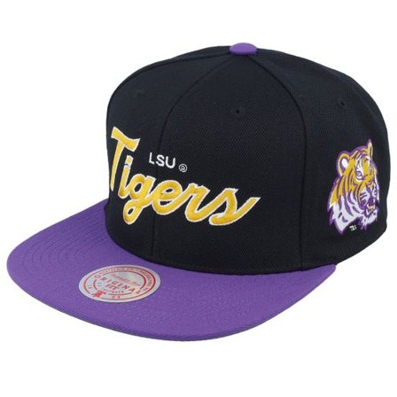 Mitchell & Ness - College Svart snapback Keps - Louisiana State Tigers Team Script 2.0 Black Snapback @ Hatstore