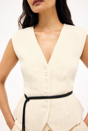 NA-KD taillierte Weste - Ärmellose Tops - Beige - EU 44