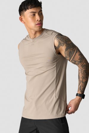 ICANIWILL - Mirage Tank Men Light Dusty Brown - Miehet - Treenivaatteet ICIW:ltä