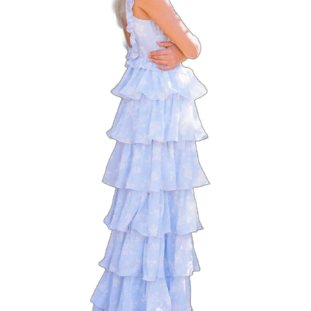 Ljusblå långklänning med volanger