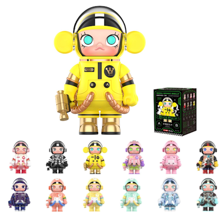 Space Molly Serie Figurer, Tilfeldig Utformede Actiondukker, Hjemmeinnredning, Bursdagsgaver til Jenter og Gutter (En