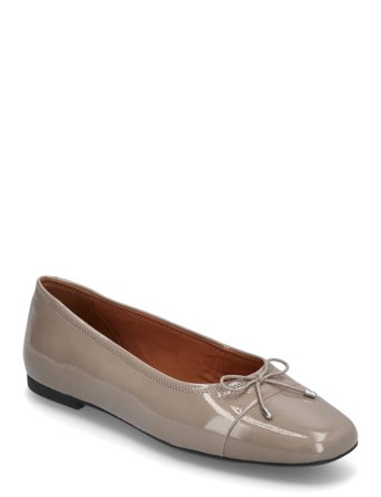 VAGABOND | Jolin | 37