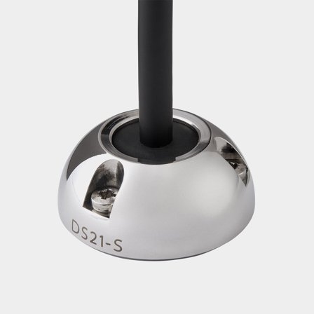 Pasacables Scanstrut DS21A-S Vertical Cable Seal, acero inoxidable (AISI 316), para cable Ø4 - 9 mm, conexión máxima Ø21 mm, plata