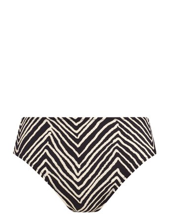 Freya | Fiji Falls | M