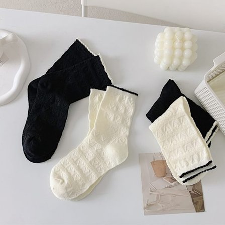 2 par med heklede ankelsokker med tekstur for kvinner, kamskjellmønstret, ensfarget, basic, casual, crew neck-sokker