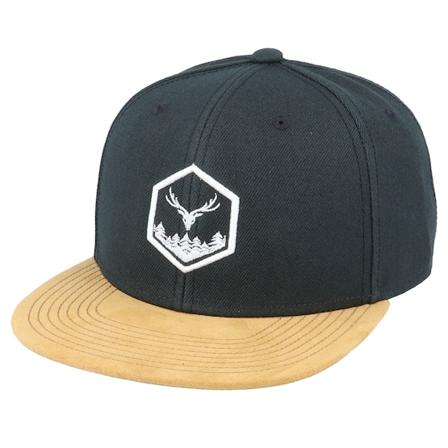 Wild Spirit - Svart snapback Caps - Wilderness 3D Hex Black/Suede Snapback @ Hatstore