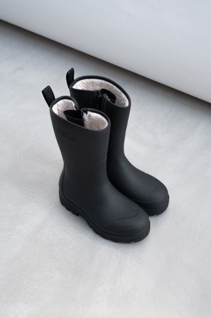 Tretorn Halla Mid Winter — Insulated Rubber Boot Women — Black | Outerwear, Wellies, Jackets & Rainwear for Women, Men & Children