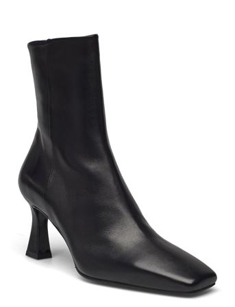 Booties Shoes Boots Ankle Boots Ankle Boot - Heel Svart Billi Bi