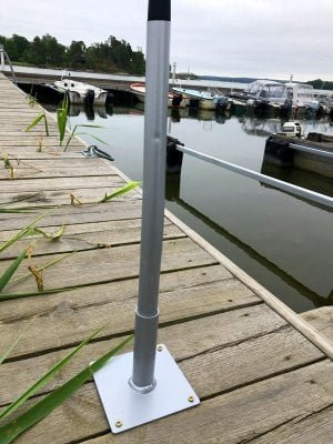 Draaiende paal voor vogelhengel met grondverankering