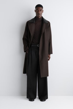 COS Men's Maglione Slim In Jersey Di Lana A Collo Alto in Marrone