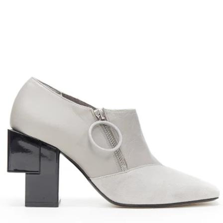 Loewe Pre-owned Pre-owned Leather Laarzen , Grijs , Dames , Maat: M Vintage Schoenen