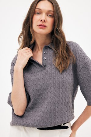 NA-KD Cable Knit Short Sleeve Top - Strikkede toppe - Grå - S