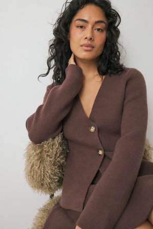 NA-KD Gestrickte Strickjacke mit überlappendem Schnitt - Cardigans - Braun - XL