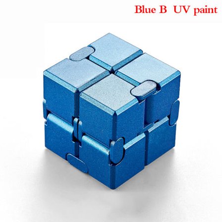 Premium Metall Infinity Cube Bärbar Dekompressionsleksak Svart