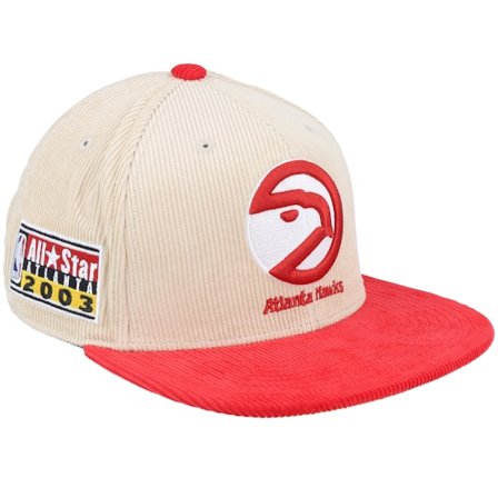 Mitchell & Ness - Beis fitted Gorra - Atlanta Hawks Team Cord Off White/Red Fitted @ Hatstore