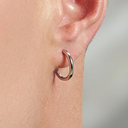 Argentia | 925s | Pendiente de aro de plata de ley chapada en rodio para hombres - Pendientes de aro con colgante