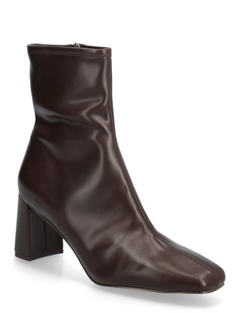 Steve Madden | Hurst | 37