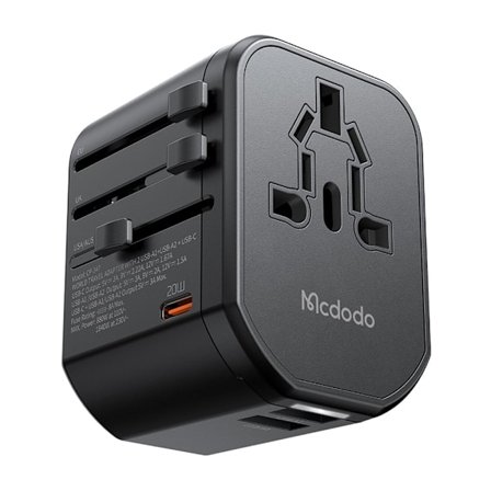 Mcdodo 20W PD Reseadapter 2x USB-A 1x USB-C Svart
