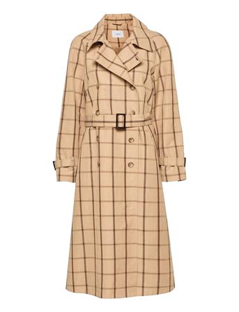Carlta Coat Orange Lovechild 1979