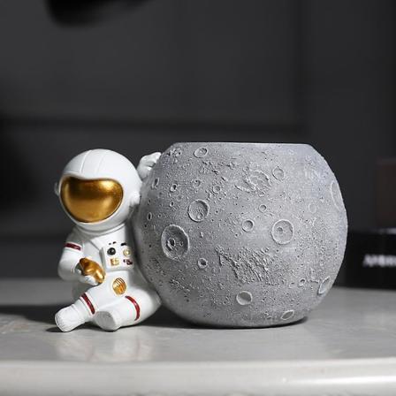 1 Pakke Penneholder, Astronaut Stativ for Skrivebord Penneholder, Resin De