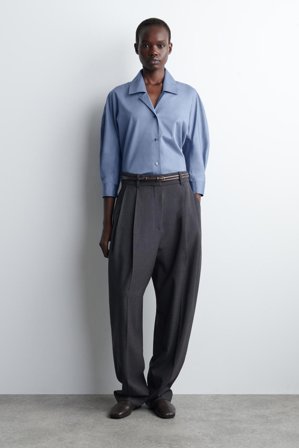 COS Femme Chemise Sculpturale En Coton in Bleu