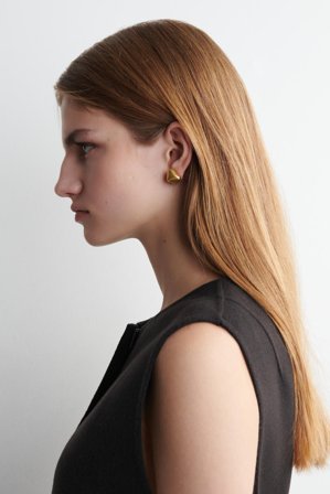 COS Women's Mismatched Molten Stud Earrings in Bronze