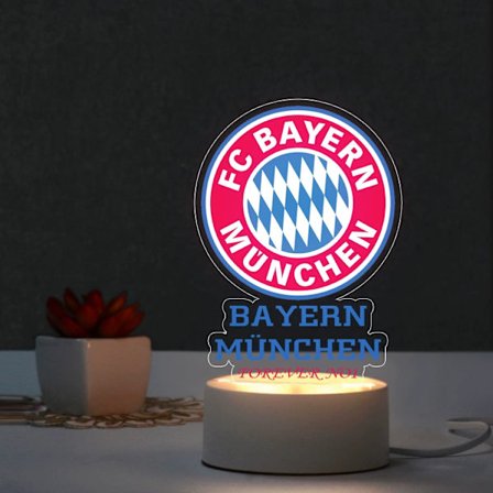 Fotballag Paris Saint-Germain og Real Madrid merchandise, fansouvenirer, trikolor omgivelseslys, nattlys.