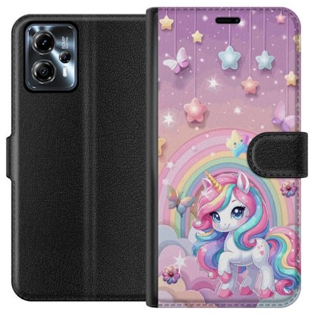 Kompatibel Tegnebogsetui til Motorola Moto G13 Magisk enhjørning med regnbue manke, stjerner og sommerfugle mod en pastelfarvet himmel med skyer
