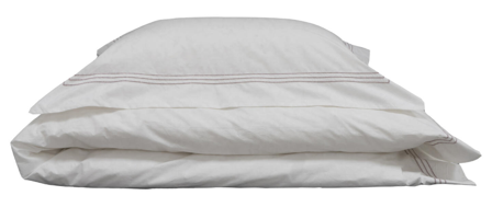 Tone Kroken Sengesett Habibi Hvit-Aubergine 140x220cm