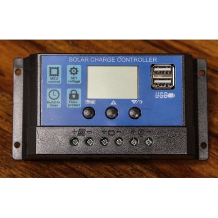 Laddningsregulator 10A 12/24V