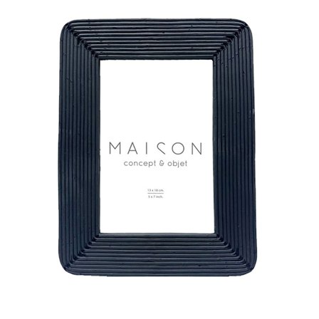 Musta polyresiinivalokuvakehys, 19x24 cm, lasi