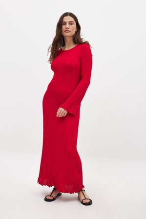 NA-KD Knitted Round Neck Frill Maxi Dress - Langærmede maxikjoler - Rød - L (EU 42-44)