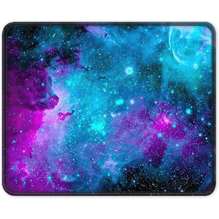 Gaming musematte med sydd kant og sklisikker gummi