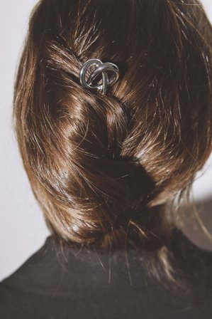 NA-KD Knot Hairpin - Hår-accessories - Sølv - One Size