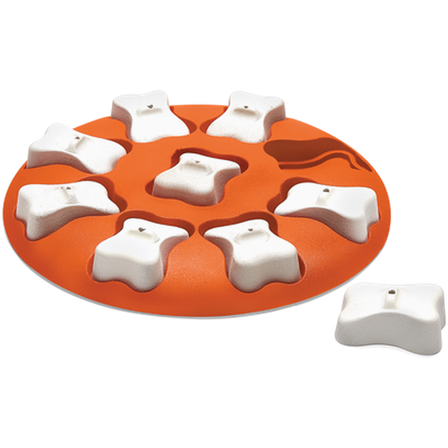 Nina Ottosson - Dog Smart Plastic, nivå 1 (nybegynner) Oransje 27 x 27 x 3,5 cm - Hund - Hundeleker & spill - Aktivering & hundespill - ZOO.no