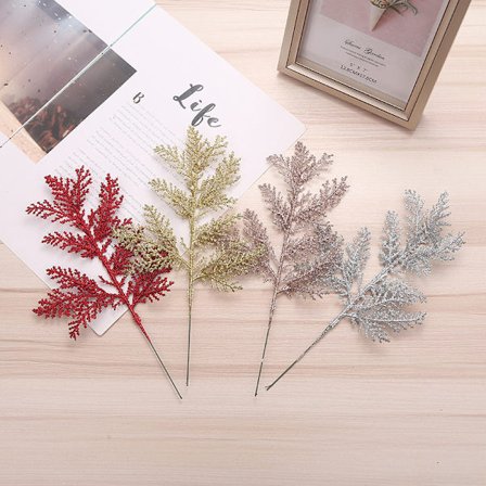 10 stycken de feuilles de pin simulées pour decoration de Noël, accessoarer pour arbre de Noël, guirlande, anneau en rotin.