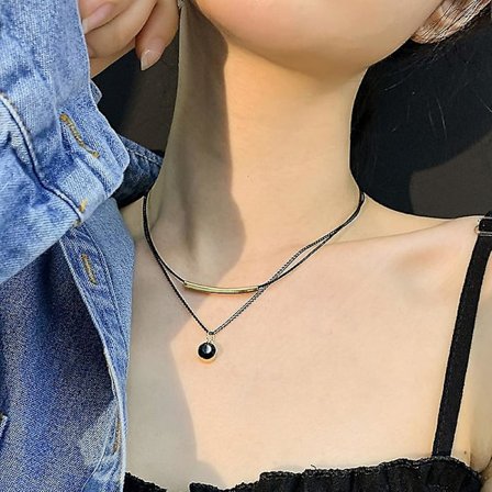 Svart chokerhalsband justerbart flerskiktat halsband vintage långt choker med svart hänge sexig goth choker för kvinnor och flickor,