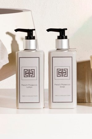 Zelected by Houze - Soap and Lotion Peach Prosecco, The Z Collection, 2/pakk. - Harmaa - Kylpyhuoneen tarvikkeet - - Homeroom