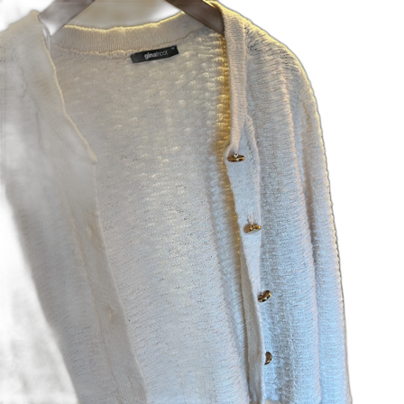 Vit stickad kofta från Gina Tricot