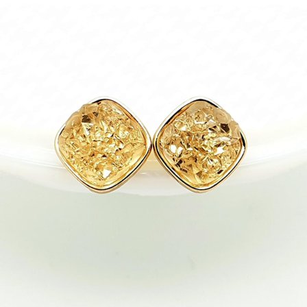 Durzy rock lava crystal shinning stone earring stud square