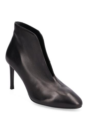Booties Shoes Boots Ankle Boots Ankle Boot - Heel Svart Billi Bi