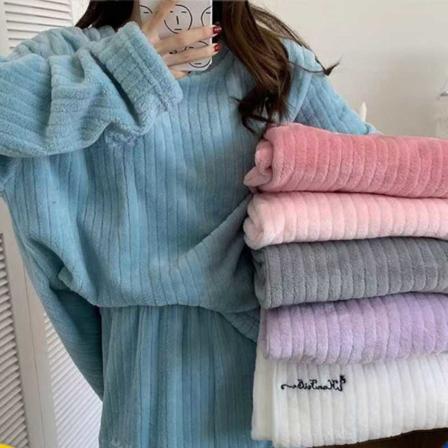 Höst Vinter Koreanskt mode för kvinnor Temperament Coral Fleece Varm Pyjamas Set Tjock Plus Sammet Söt Bekväm Andas Casual Blue One Size
